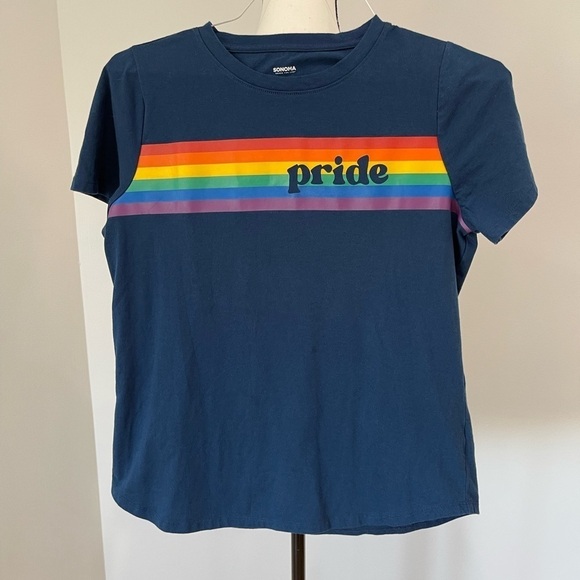 Sonoma size medium pride tee shirt - Picture 11 of 12